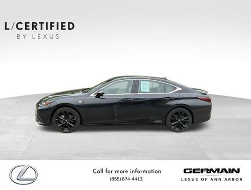 2022 Lexus ES 300h F SPORT