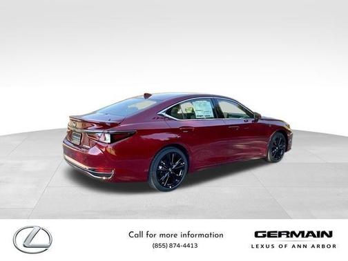 2025 Lexus ES 300h F SPORT Design