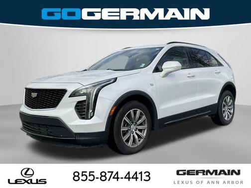 Crystal White Tricoat 2020 Cadillac XT4 Sport