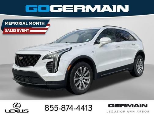Crystal White Tricoat 2020 Cadillac XT4 Sport