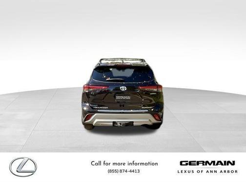 2022 Toyota Highlander Hybrid Platinum