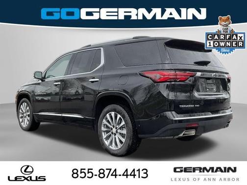 Mosaic Black Metallic 2023 Chevrolet Traverse Premier