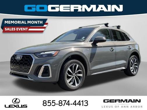 Mythos Black Metallic 2023 Audi Q5 45 S line Premium Plus