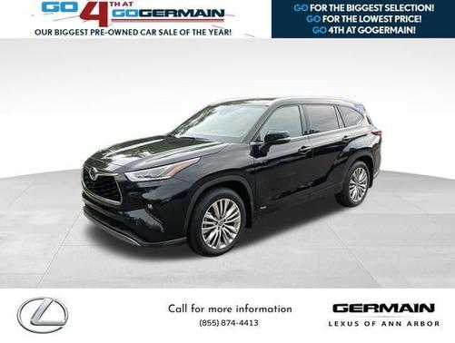2022 Toyota Highlander Hybrid Platinum