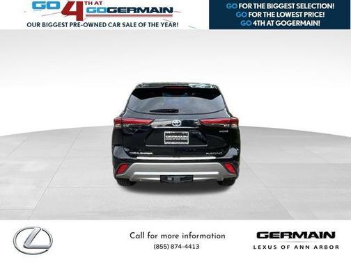 2022 Toyota Highlander Hybrid Platinum