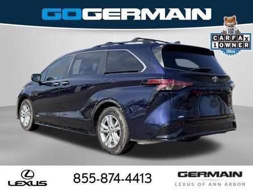 2021 Toyota Sienna XSE 7 Passenger