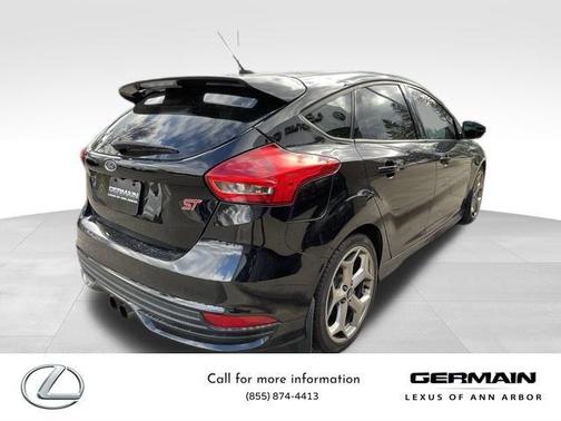 2018 Ford Focus ST ST