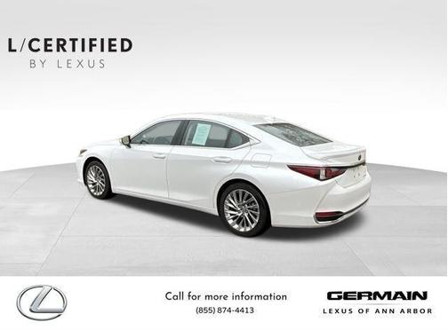 2023 Lexus ES 300h Ultra Luxury