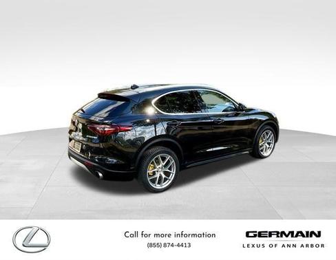2018 Alfa Romeo Stelvio Base