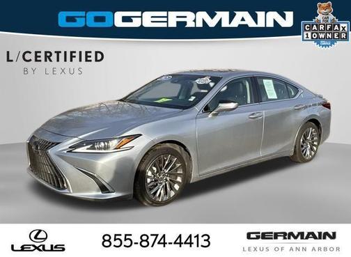 2025 Lexus ES 300h Luxury