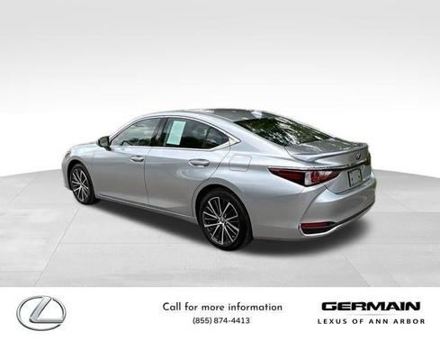 2022 Lexus ES 250 Base