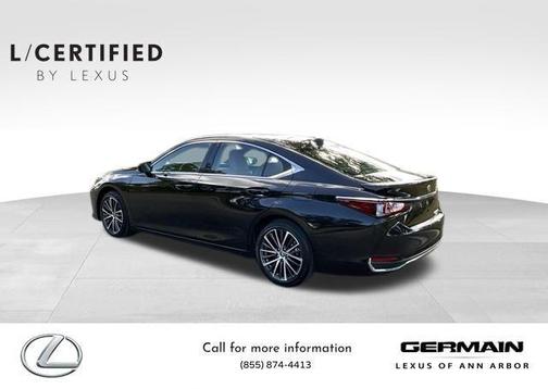 2025 Lexus ES 300h Base