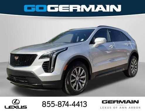 Radiant Silver Metallic 2022 Cadillac XT4 Sport