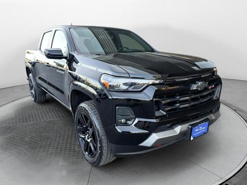 Black 2024 Chevrolet Colorado Z71