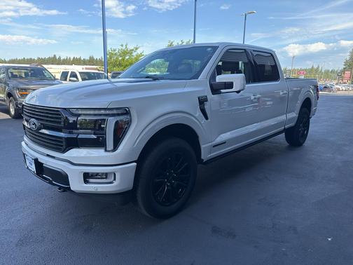 2025 Ford F-150 Platinum
