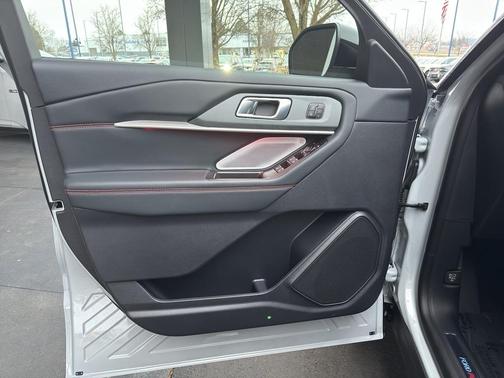 SPACE WHITE METALLIC 2026 Ford Explorer ST