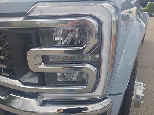 GLACIER GREY 2025 Ford F-450 King Ranch