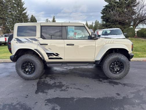 2025 Ford Bronco Raptor