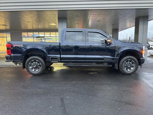 2023 Ford F-350 Lariat