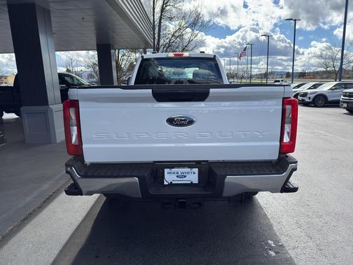 OXFORD WHITE 2026 Ford F-250 XL