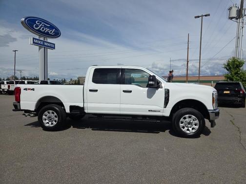 OXFORD WHITE 2025 Ford F-250 XLT