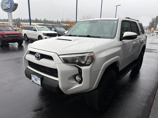 2016 Toyota 4Runner SR5