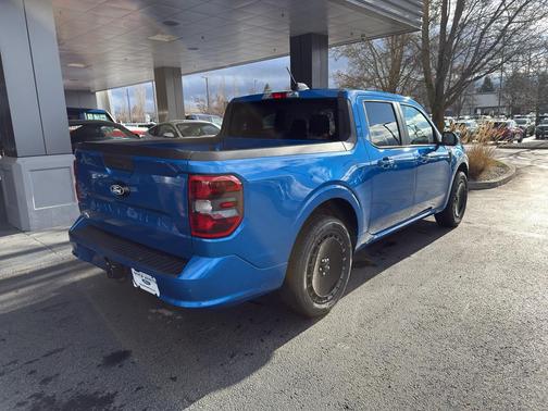 2026 Ford Maverick Lobo Standard