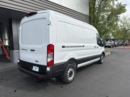 Oxford White 2026 Ford Transit-250 Base