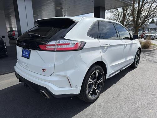 STAR WHITE METALLIC TRI-COAT 2020 Ford Edge ST
