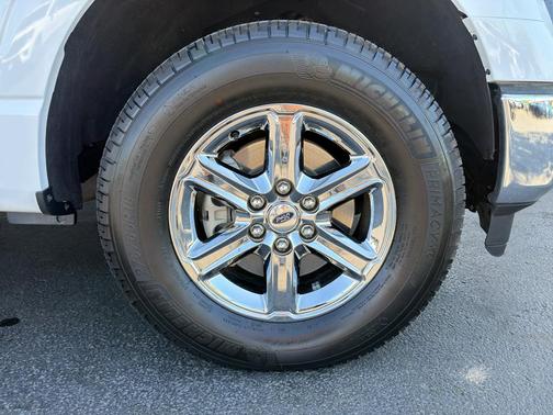 OXFORD WHITE 2024 Ford F-150 XLT