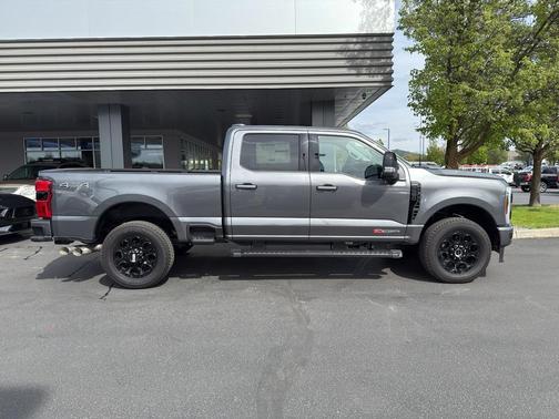CARBONIZED GRAY 2026 Ford F-350 Lariat