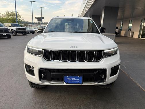 Bright White Clearcoat 2024 Jeep Grand Cherokee Overland