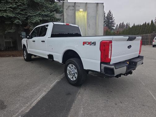 2024 Ford F-350 XLT