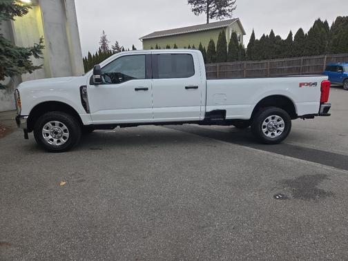 2024 Ford F-350 XLT