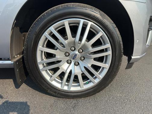 2024 Ford Expedition Max Platinum