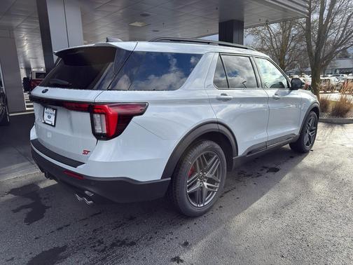 SPACE WHITE METALLIC 2026 Ford Explorer ST