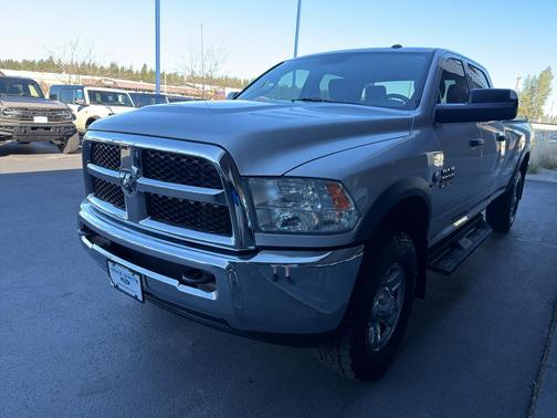 Bright Silver Metallic Clearcoat 2017 RAM 2500 Tradesman Crew Cab 4x4 8' Box