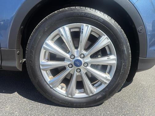 BLUE METALLIC 2018 Ford Escape Titanium