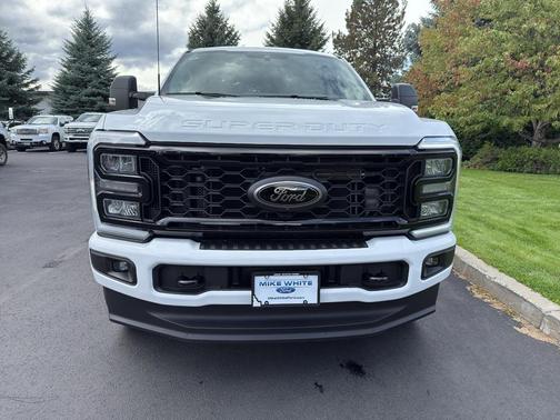 2026 Ford F-350 XLT
