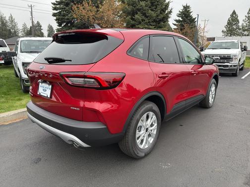 RAPID RED MET TINTED CC 2026 Ford Escape Active