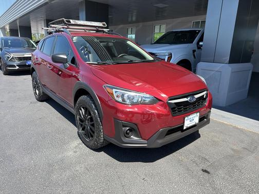 Venetian Red Pearl 2019 Subaru Crosstrek 2.0i