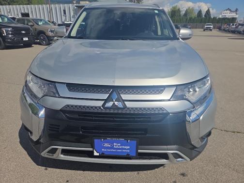 Alloy Silver Metallic 2020 Mitsubishi Outlander SEL S-AWC