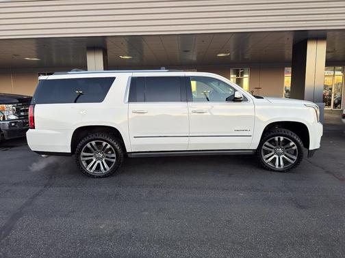 2019 GMC Yukon XL Denali