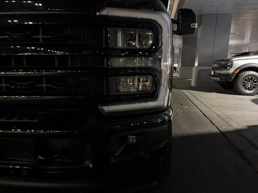 2023 Ford F-350 Lariat