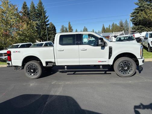 2026 Ford F-350 Platinum