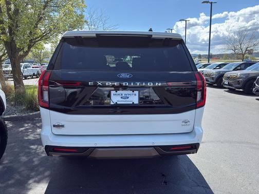 STAR WHITE MET TRI-COAT 2026 Ford Expedition Max King Ranch