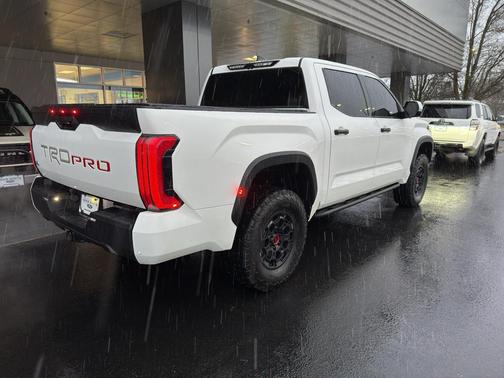 2022 Toyota Tundra Hybrid Limited