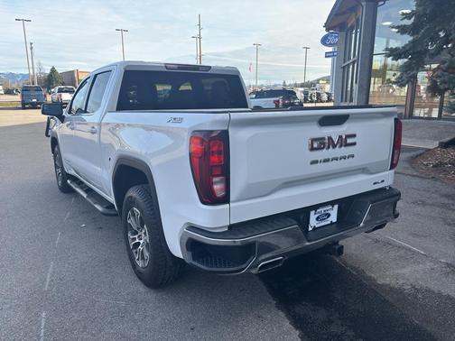 2021 GMC Sierra 1500 SLE