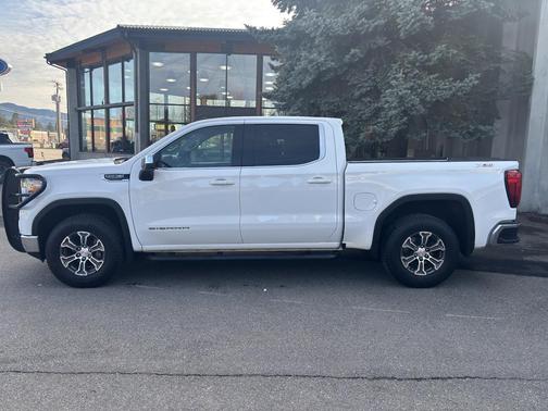 2021 GMC Sierra 1500 SLE
