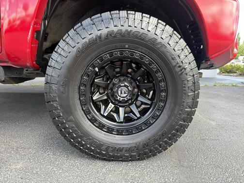 Barcelona Red Metallic 2014 Toyota Tacoma Base